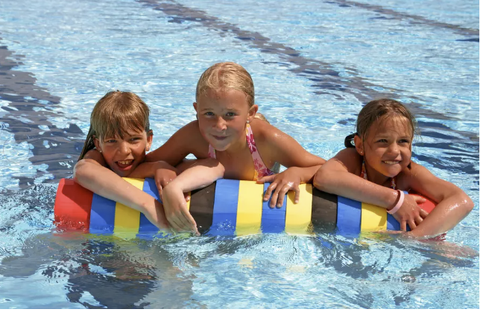 Klubbensport.fi Vesilelut uima-altaaseen